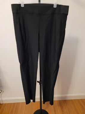 Simply Vera Wang Ultra Stretch Pant - Capri in black